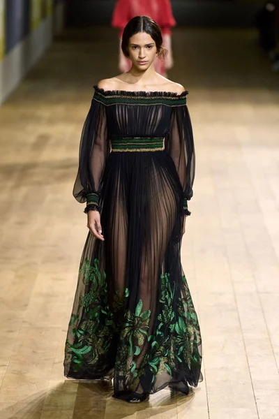 Look 67